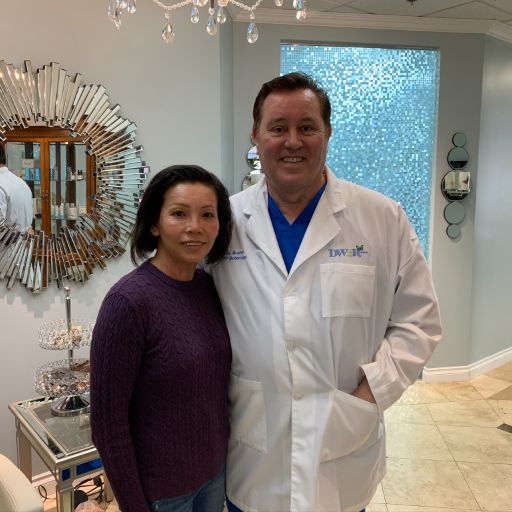 Happy Newport Beach Skin Tightening customer 43